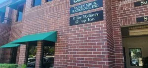 Stockton Clinic Exterior Signage