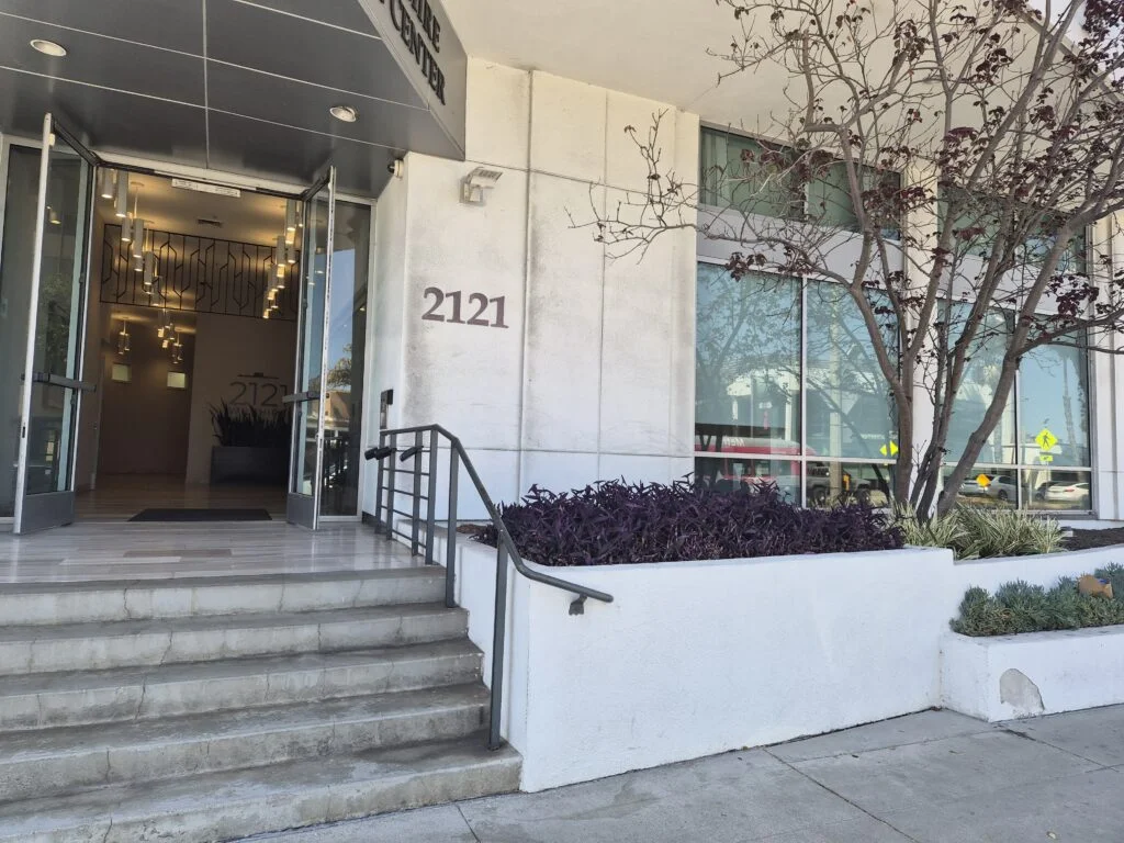 Santa Monica Clinic Front Steps