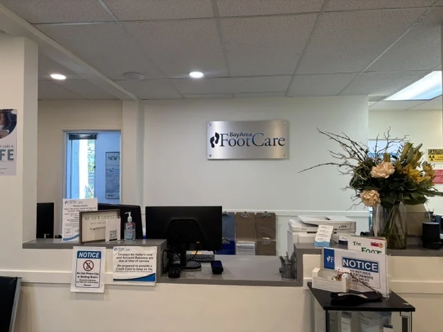 San Rafael Front Desk