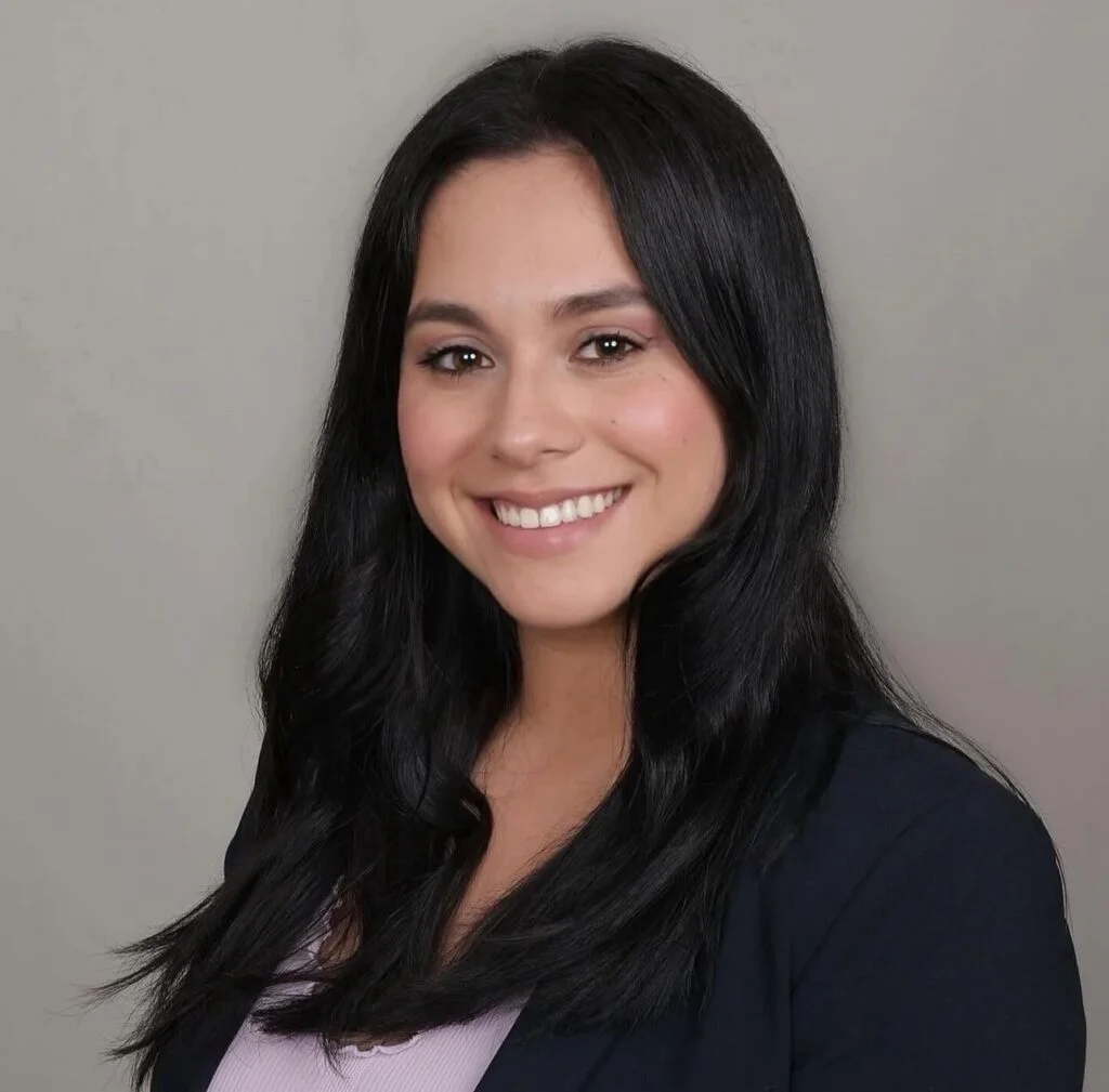 Dr. Gloria Camacho