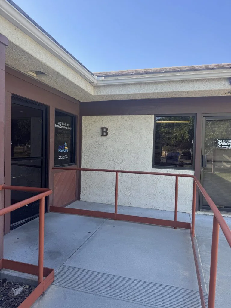 Hemet Clinic Front Door with ramp