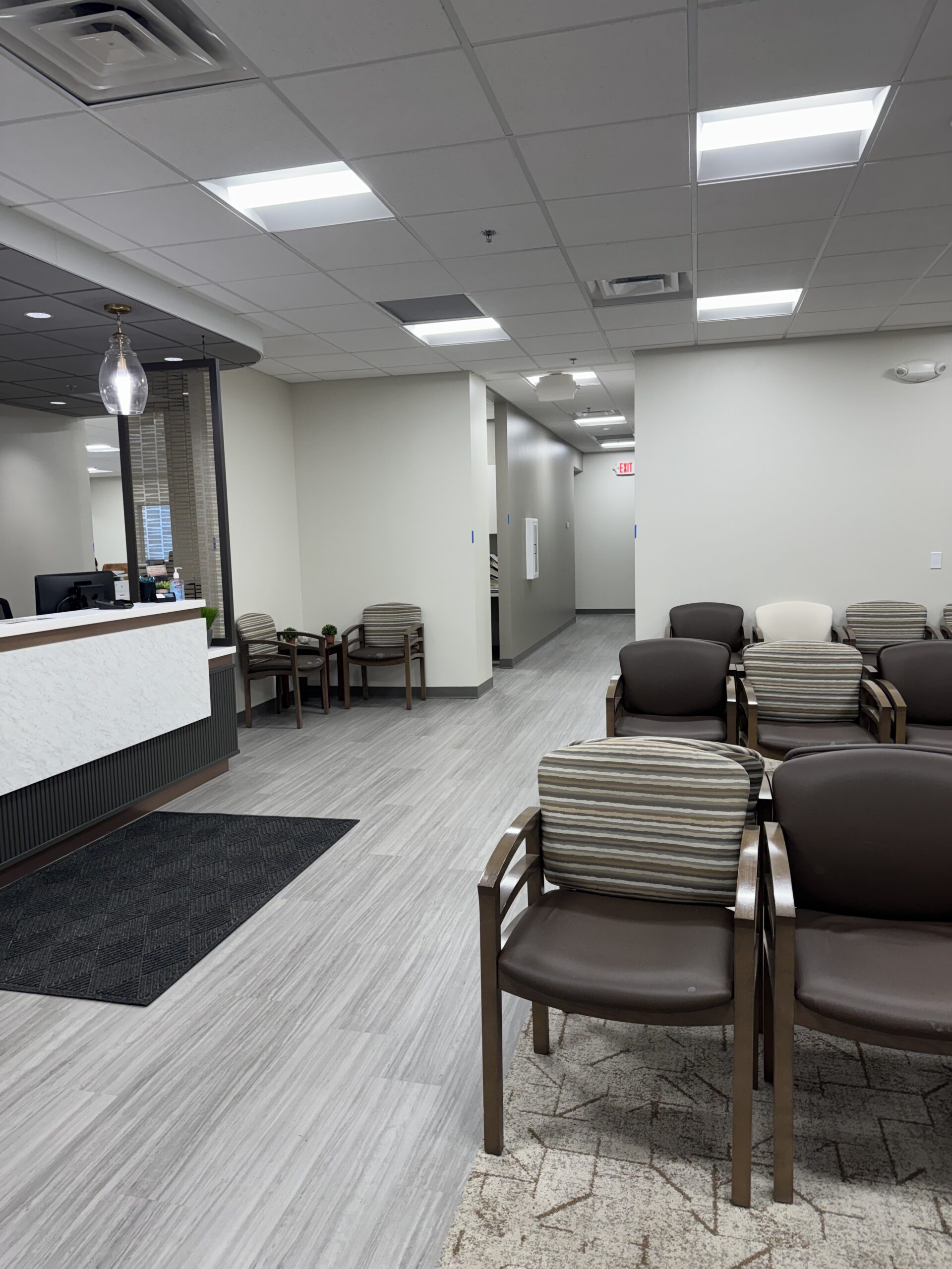 New East Paris Grand Rapids Front Desk
