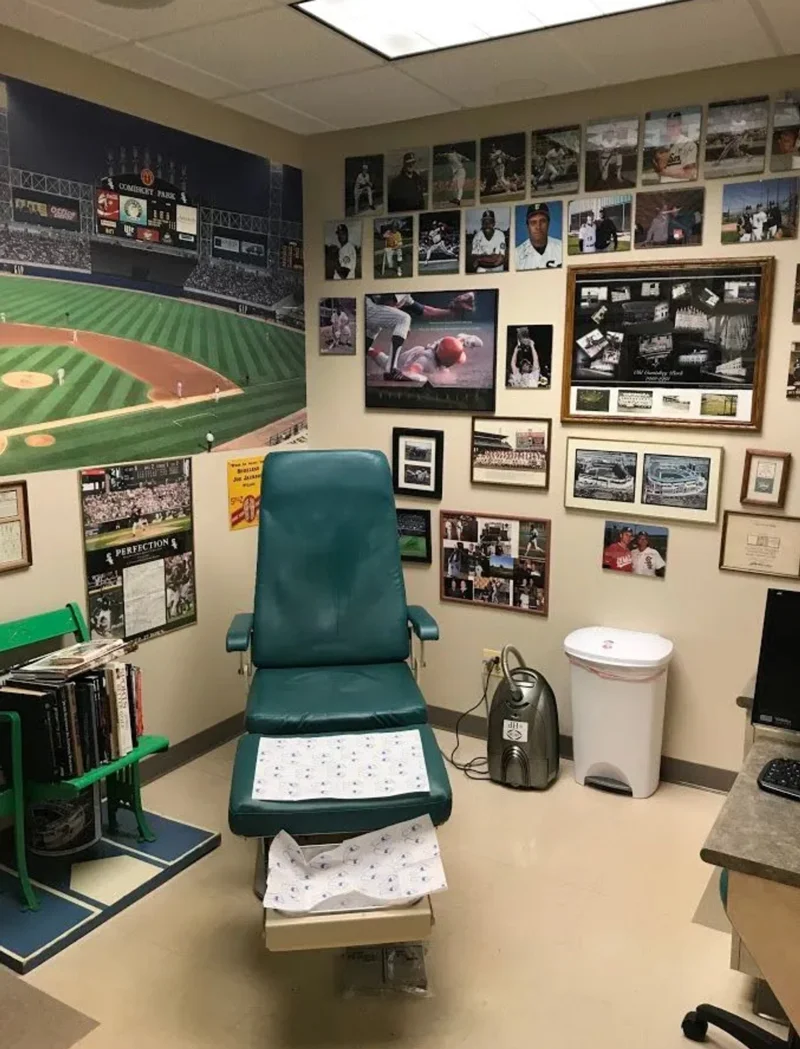 Weil Foot & Ankle Institute - Elgin, IL