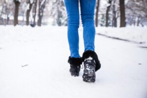 Winter Foot Care: Tips to Protect Your Feet During Cold Weather