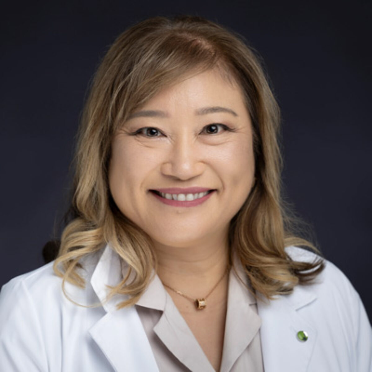 Amy Wong Md